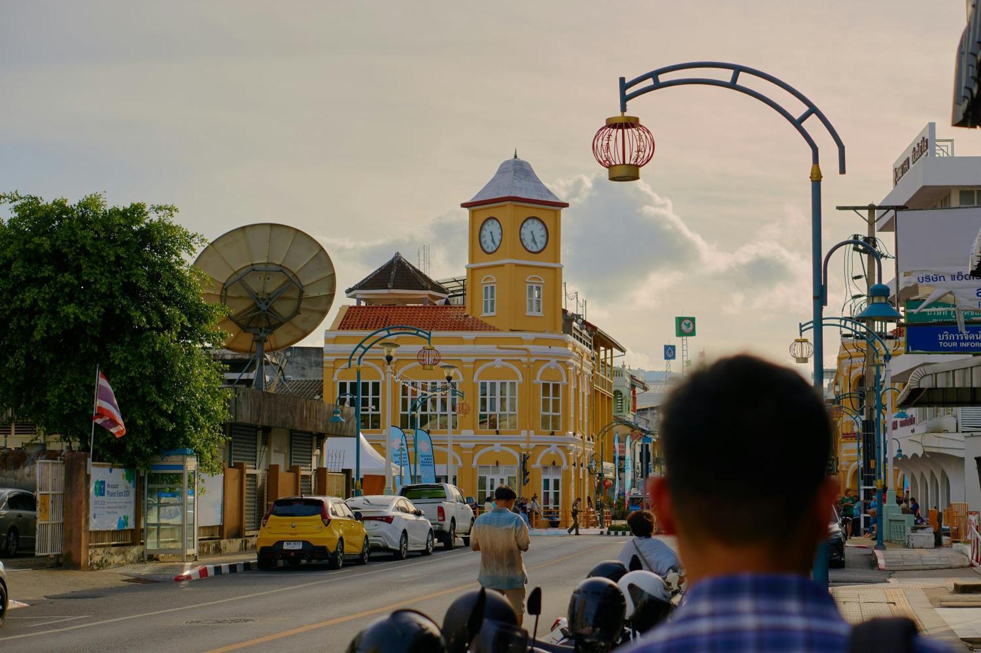 Horange Phuket Town Hotell Exteriör bild