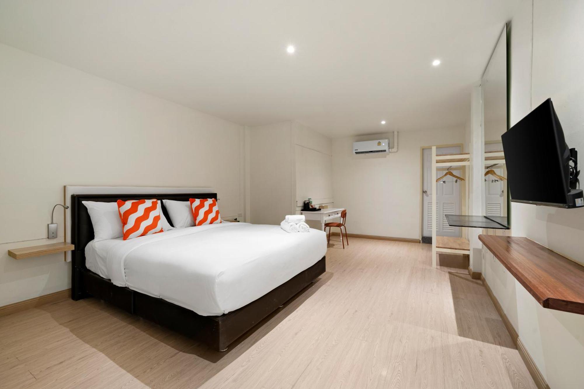 Horange Phuket Town Hotell Exteriör bild