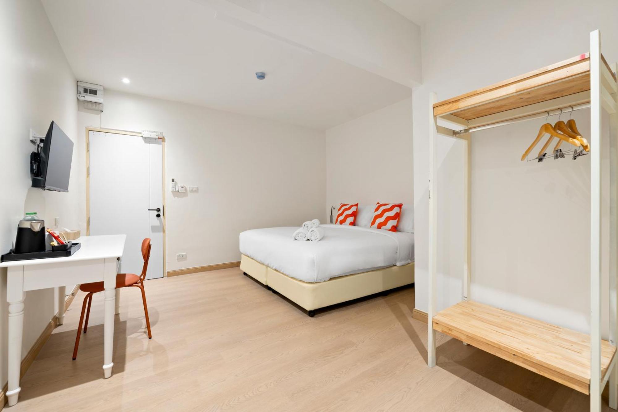 Horange Phuket Town Hotell Rum bild