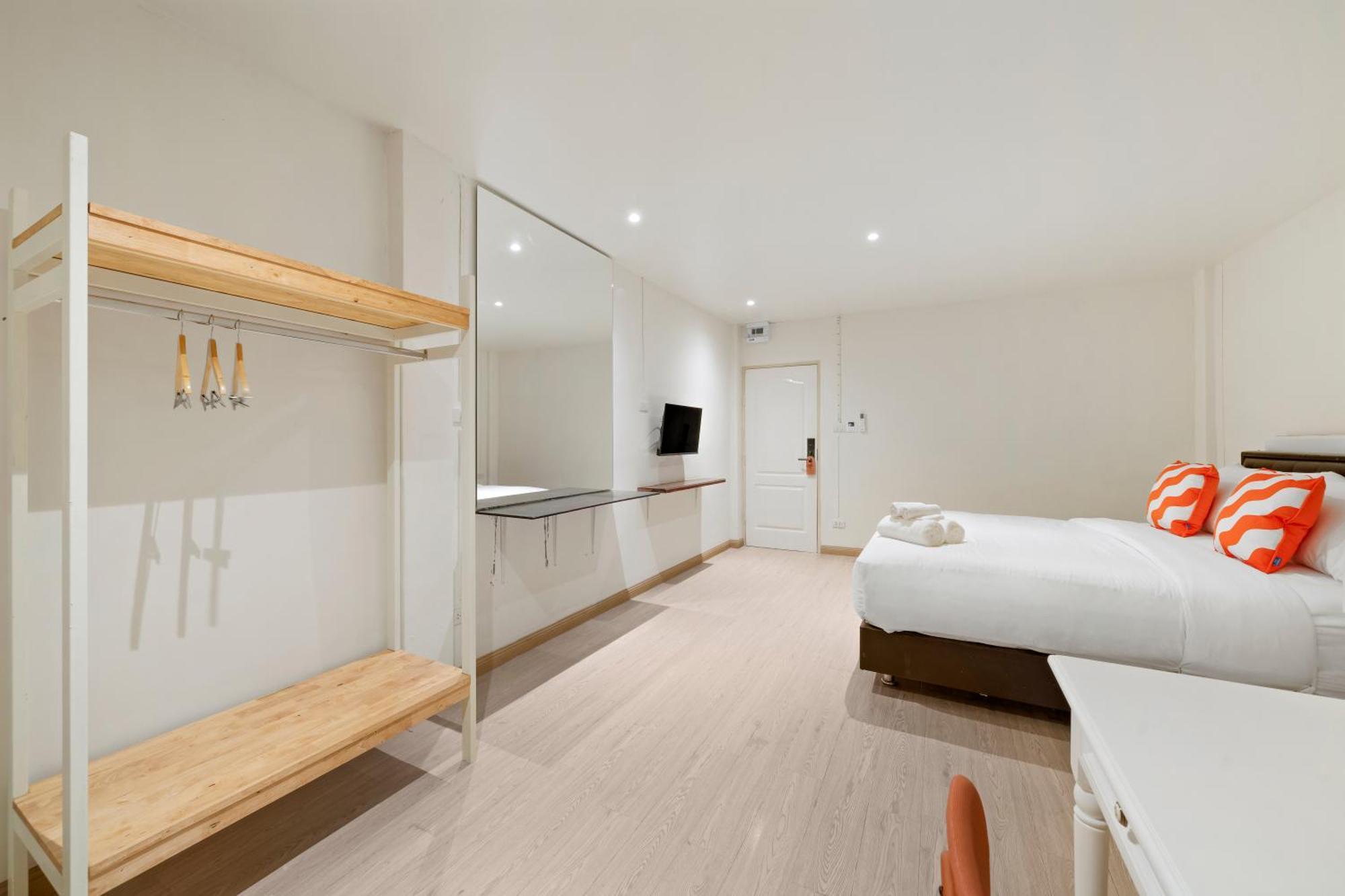 Horange Phuket Town Hotell Rum bild