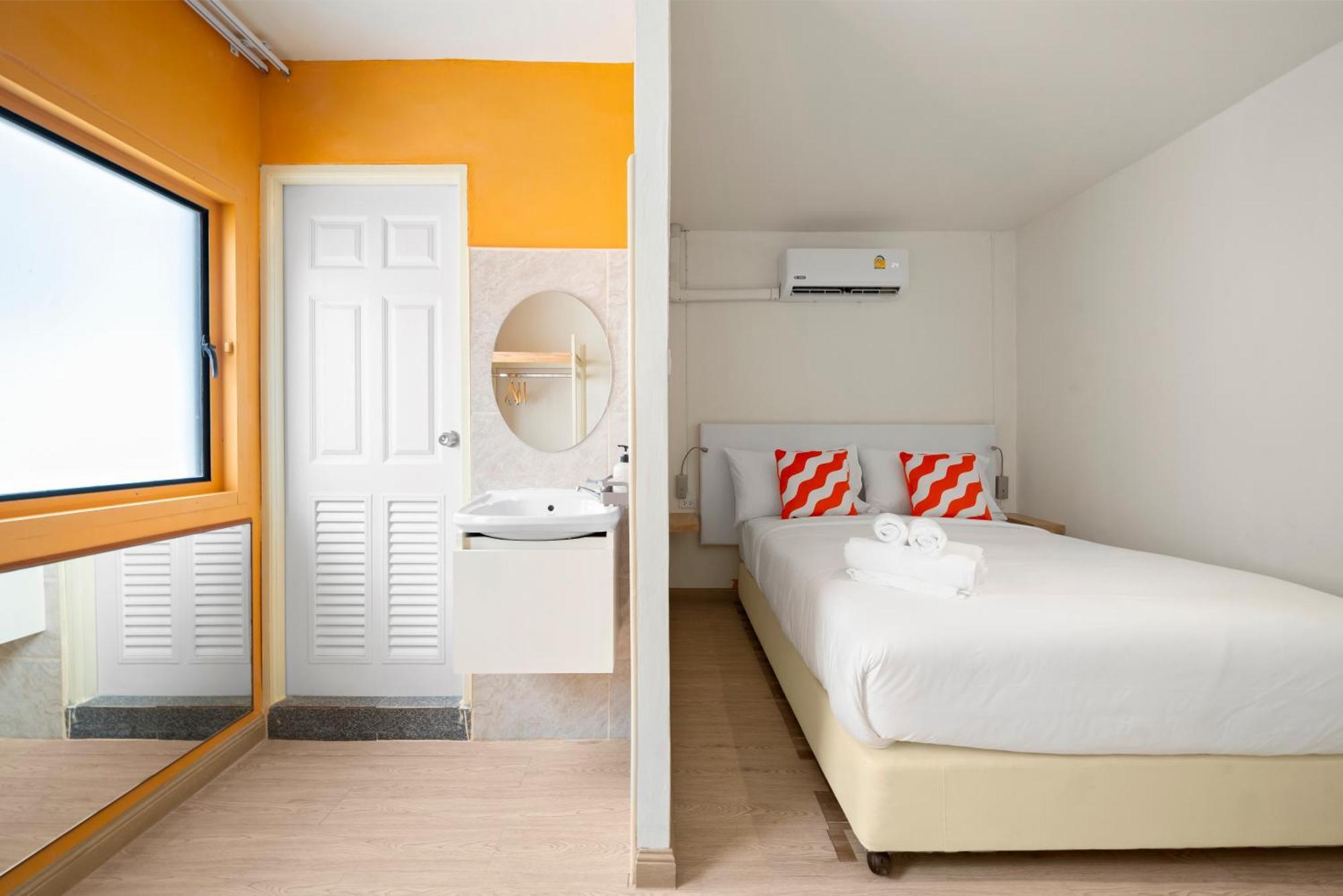 Horange Phuket Town Hotell Exteriör bild