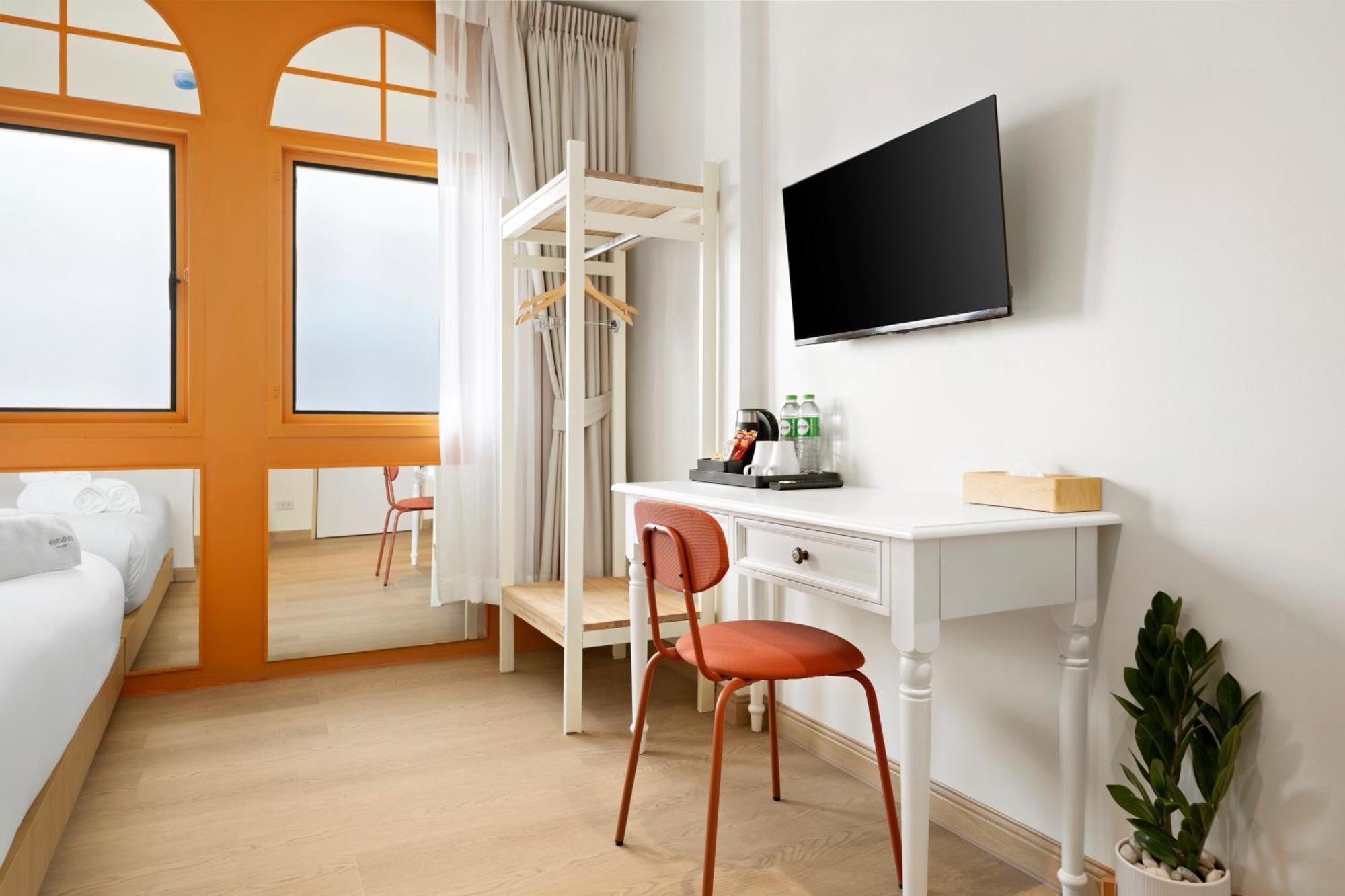 Horange Phuket Town Hotell Rum bild
